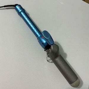 BaBylissPRO® Nano Titanium™ 1½" Spring Curling Iron